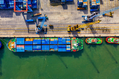 Marine Traffic vs Vessel Finder: Navigating the Waters of Maritime Tracking